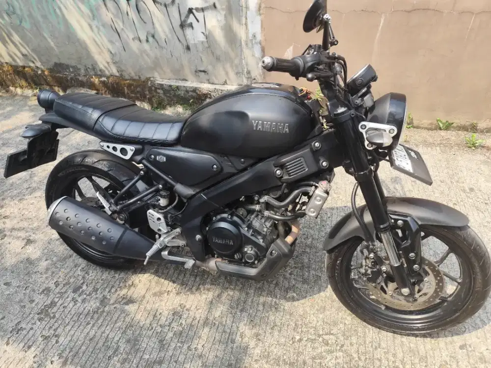 YAMAHA XSR 2022