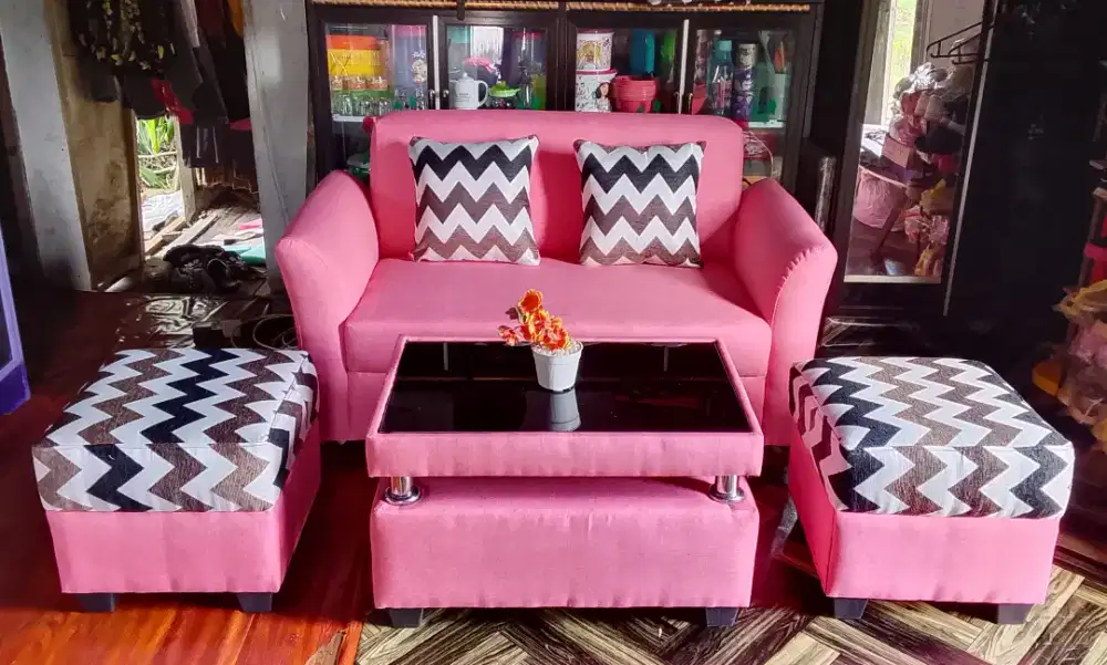 sofa baru malis + box stool kecil