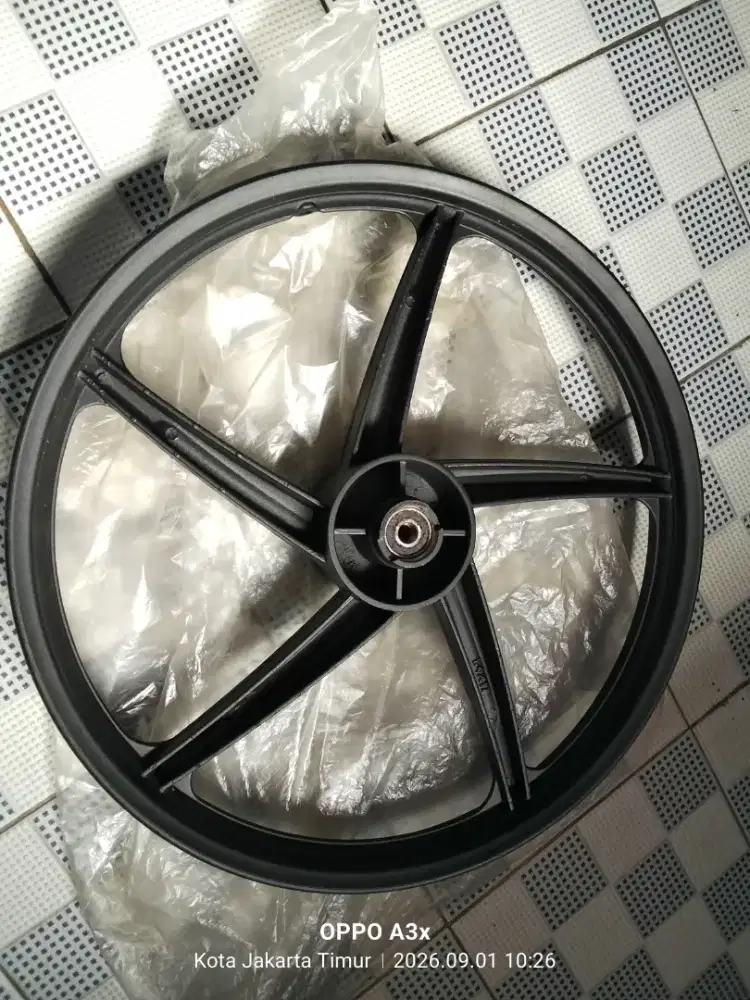 Velg racing roda depan