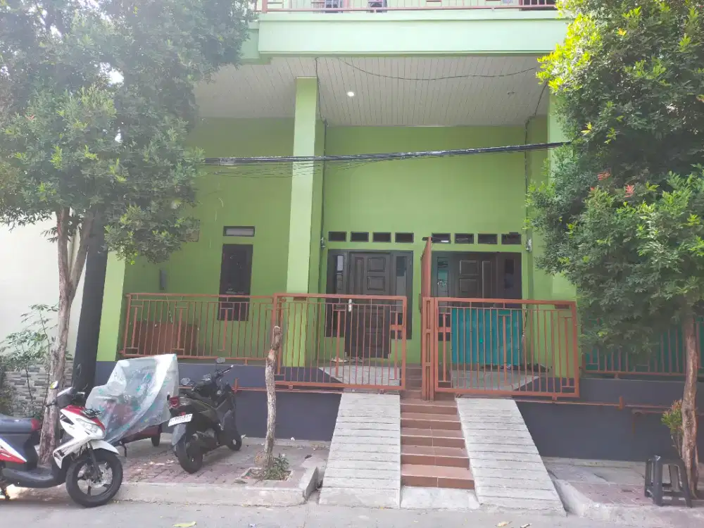 KONTRAKAN BULANAN RUMAH NYAMAN & STRATEGIS UTK MUSLIM 900 RB & 2,2 JT