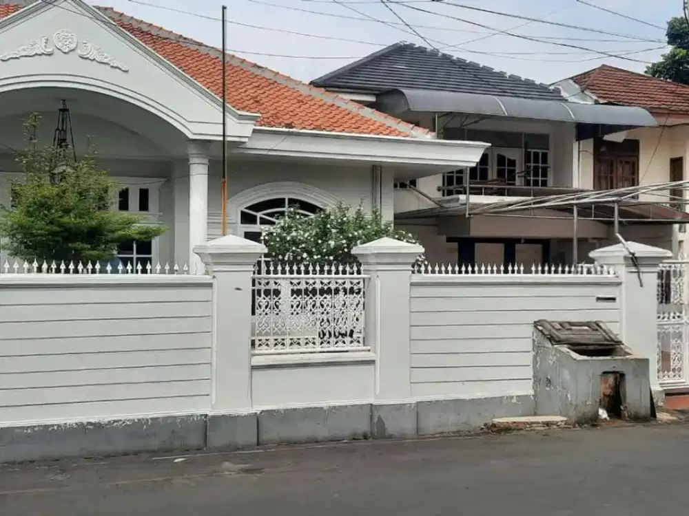 Dijual Rumah Siap Huni di Jati Rawamangun Jakarta Timur