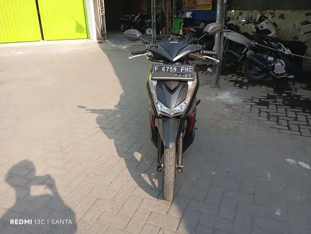 Honda beat deluxe Tahun 2022 Surat komplit