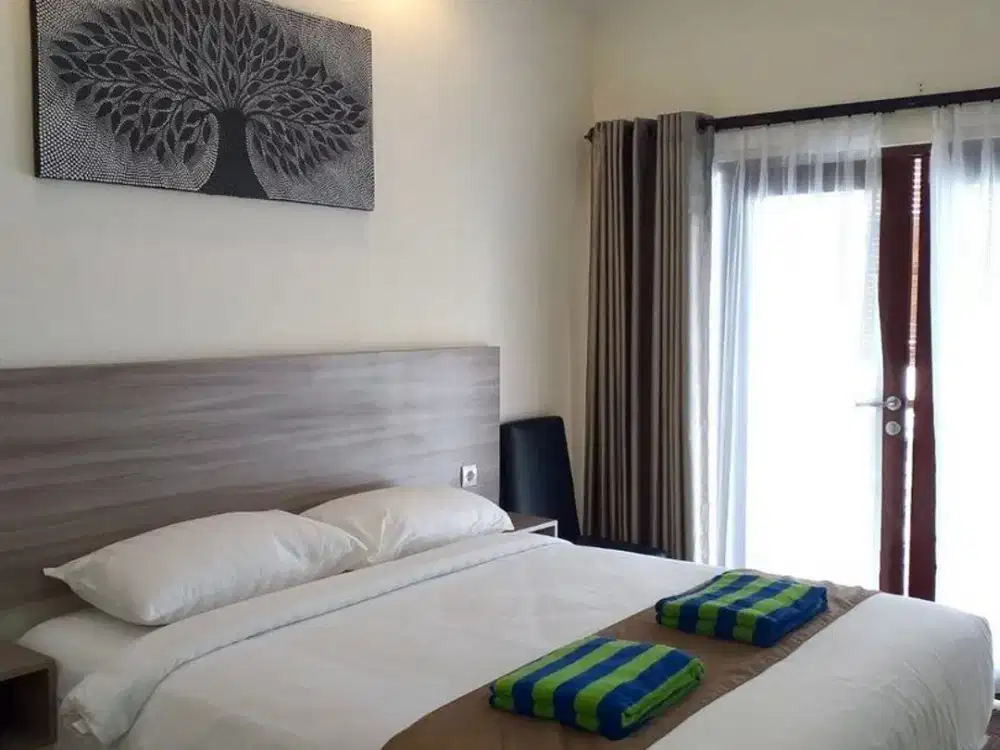 Guest House Exclusive For Sale, 6 mins to Berawa Beach