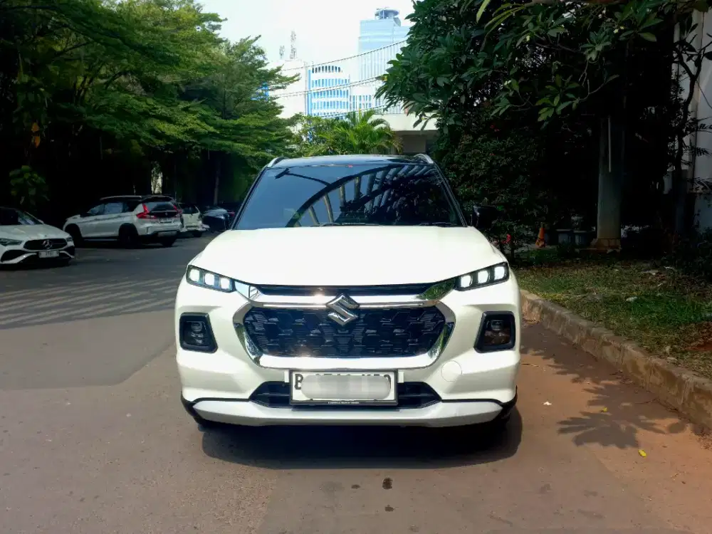 KM 15RB | LIKE NEW | SUZUKI GRAND VITARA HYBRID 2024