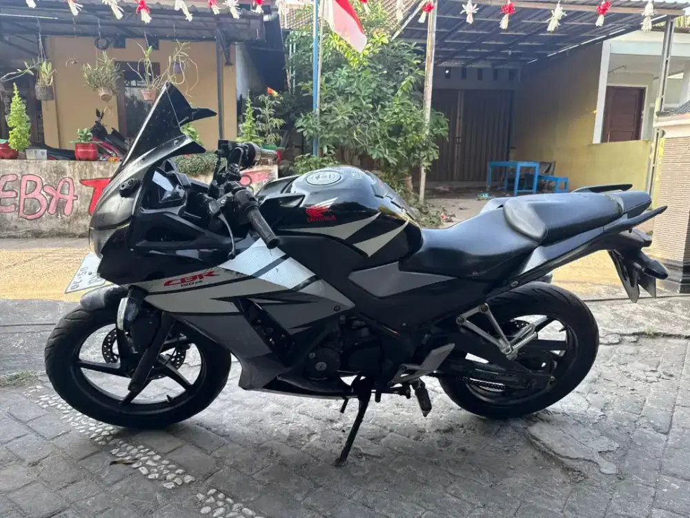 Honda CBR THN 2015 plat AD Sukoharjo
