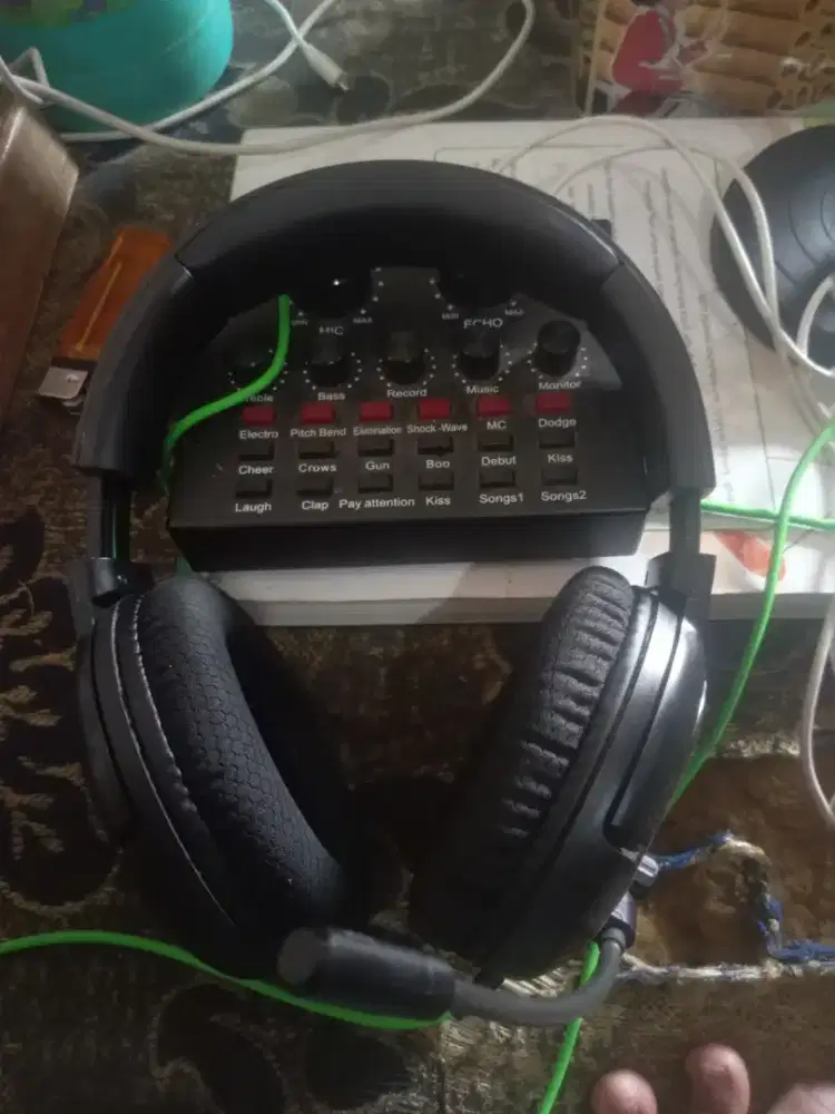Soundcard audio dan headset bando dc jual butuh