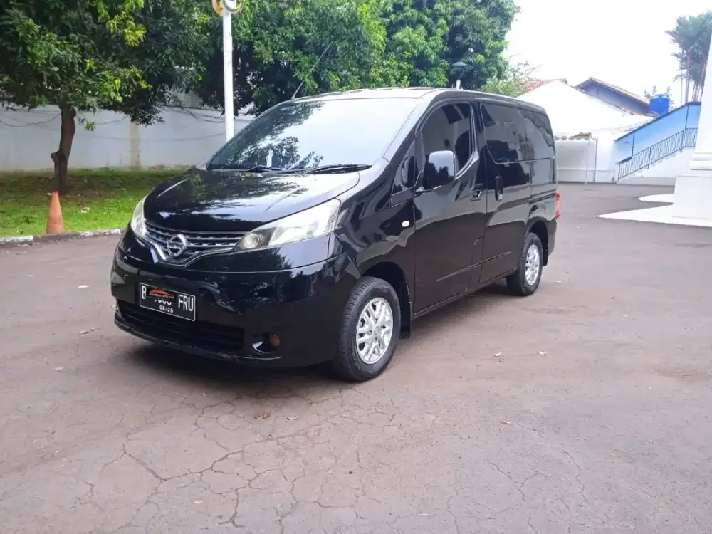 TDP 5 JUTA Nissan Evalia XV AT 2016 Hitam