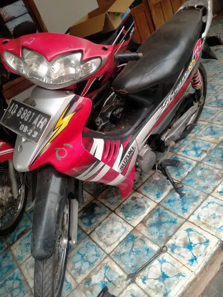 Shogun 125 th 2005 komplit mesin bagus