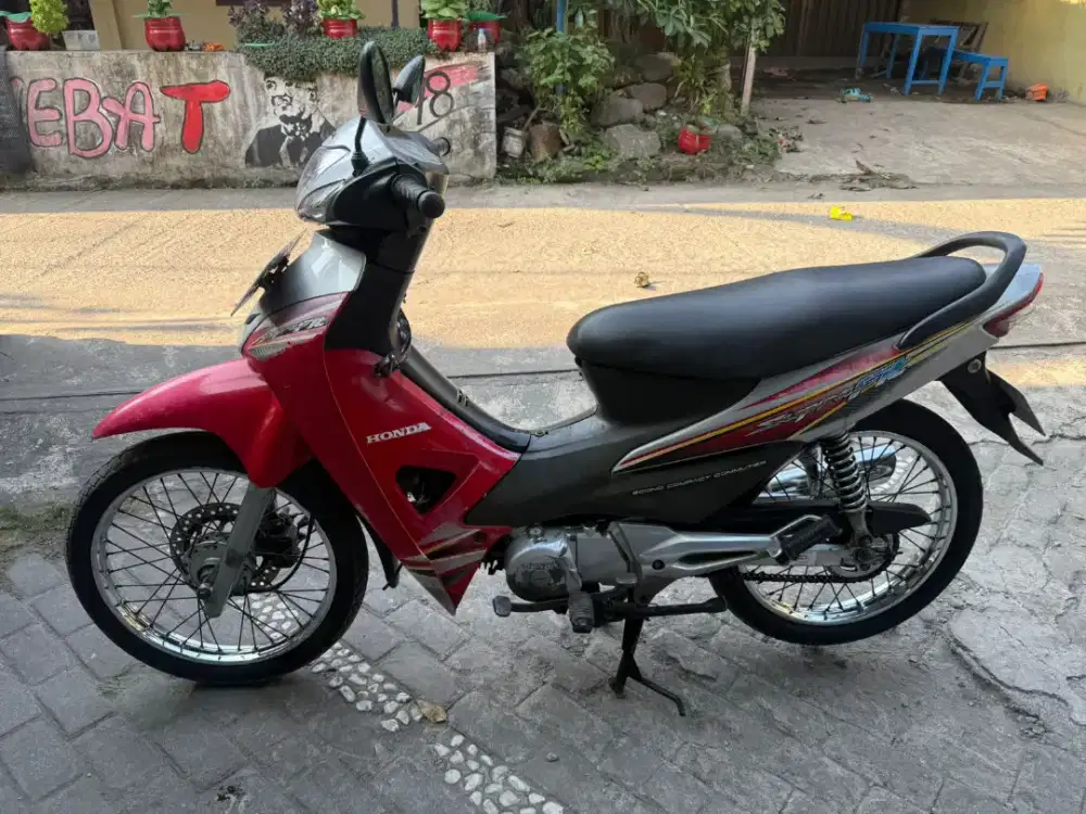 Supra fit bagasi THN 2006 plat AB Bantul