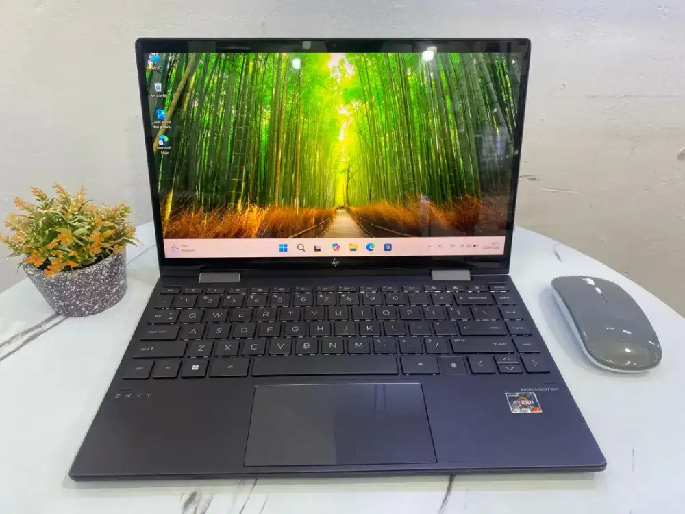 HP ENVY X360 Convertible 13
Ryzen 7 5800U