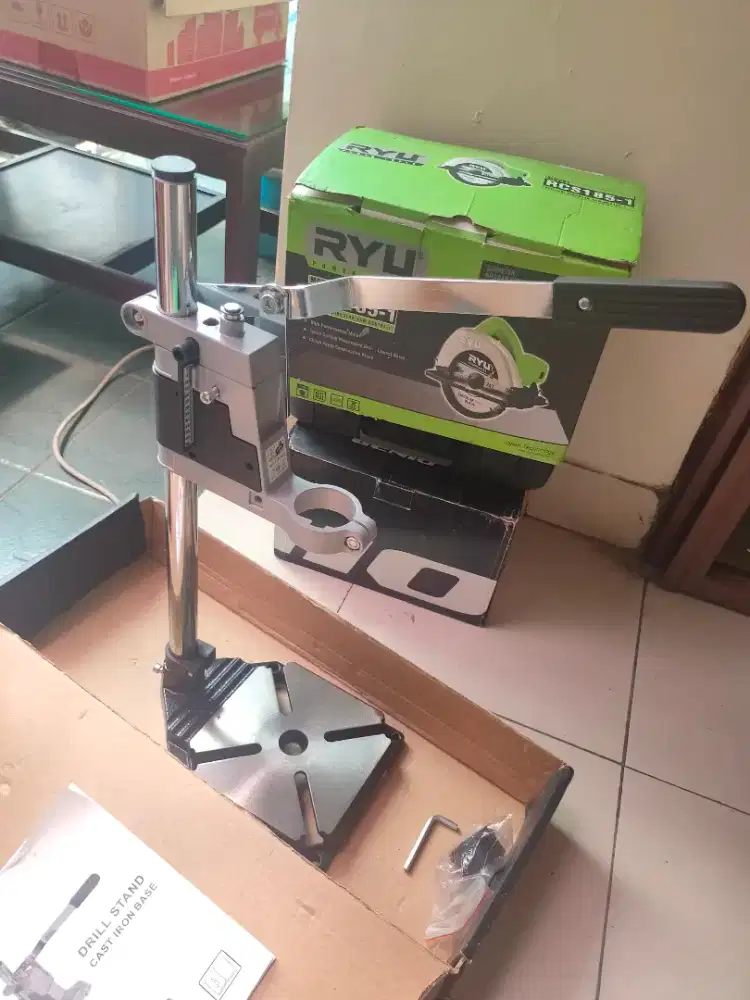 Drill stand bor duduk