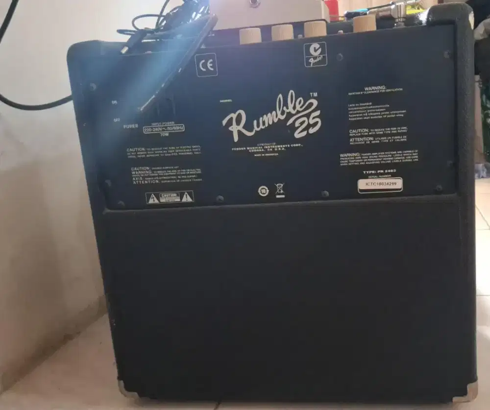 Fender Rumble 25