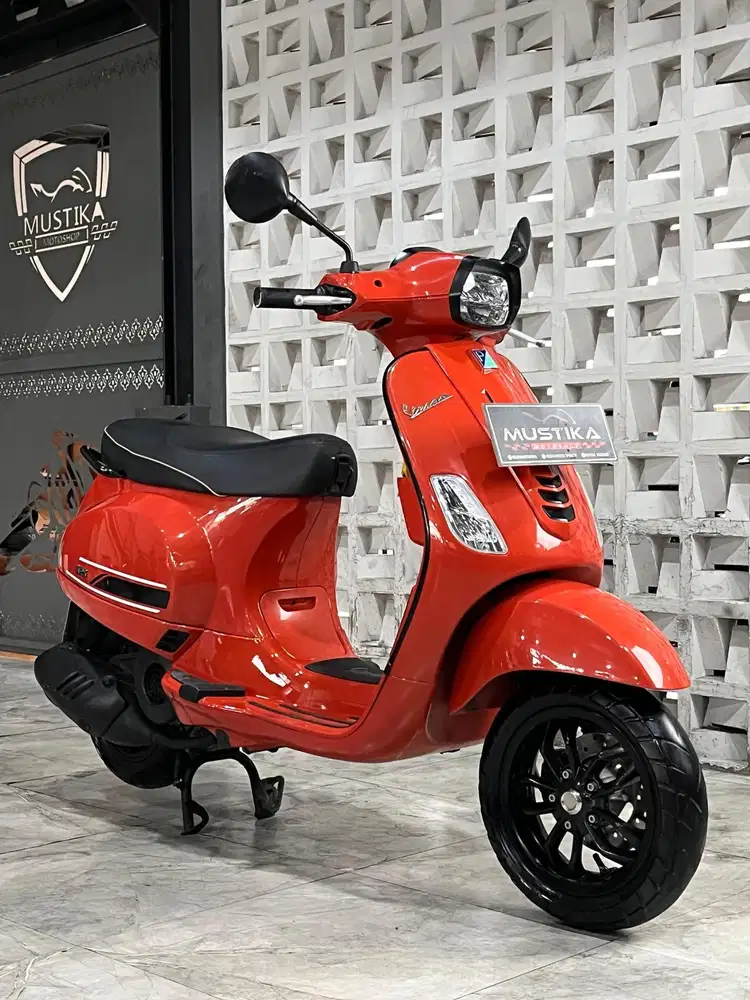 Terbatas!!Vespa S125 iget th 2022 - Ayu Mustika
