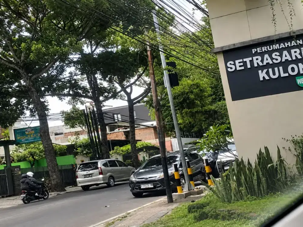 Rumah AYDA Murah Strategis Nyaman SHM di Komp Setrasari Kulon, Bandung