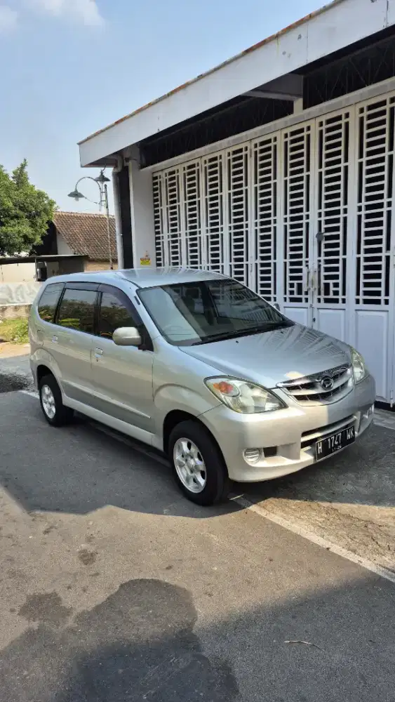 Daihatsu XENIA Xi 1.3 vvti 2011