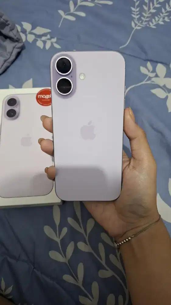 Iphone 17 256gb resmi indonesia masih garansi warna ungu