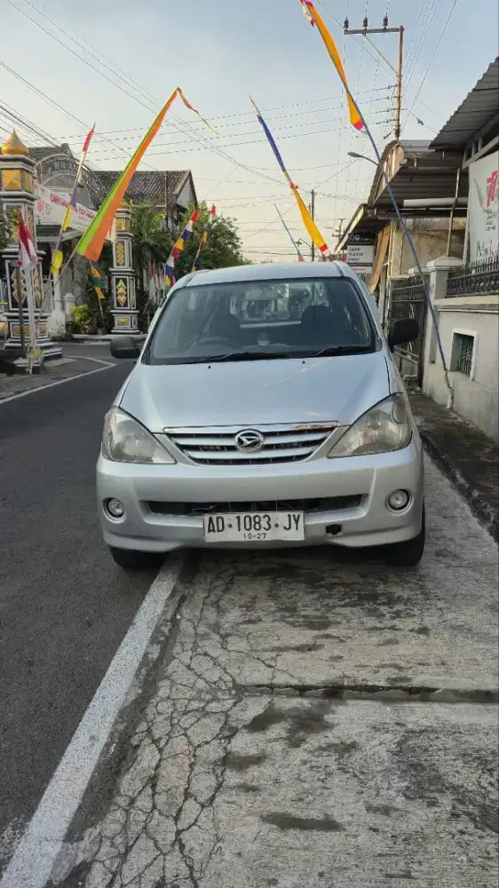Daihatsu Xenia 1.0 manual 2004