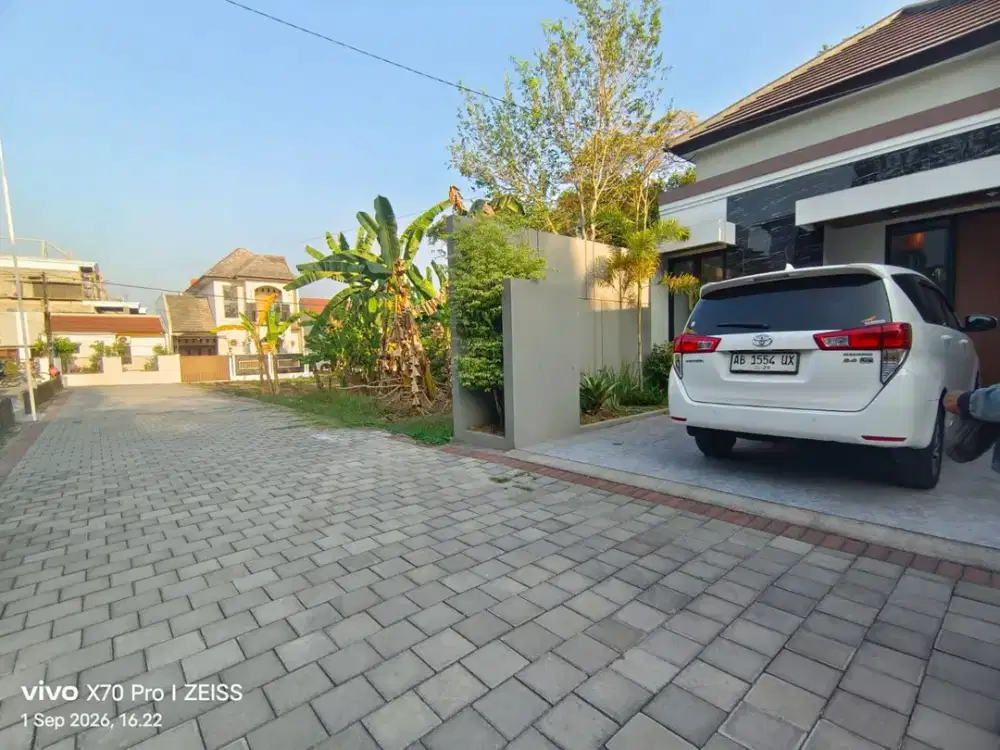 Rumah 4KT 3KM SHM + PBG Area Jakal KM 12