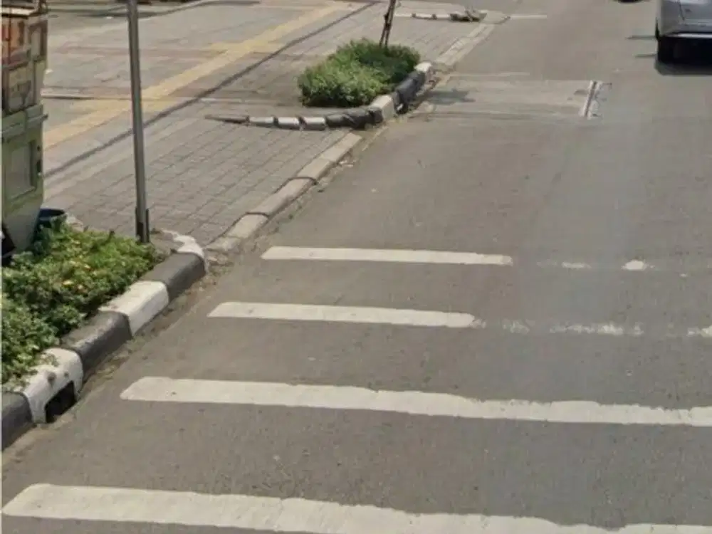 Di Jual Rumah Lama Cocok Untuk Gedung Kantor, Musi di Cideng, Jakarta Pusat