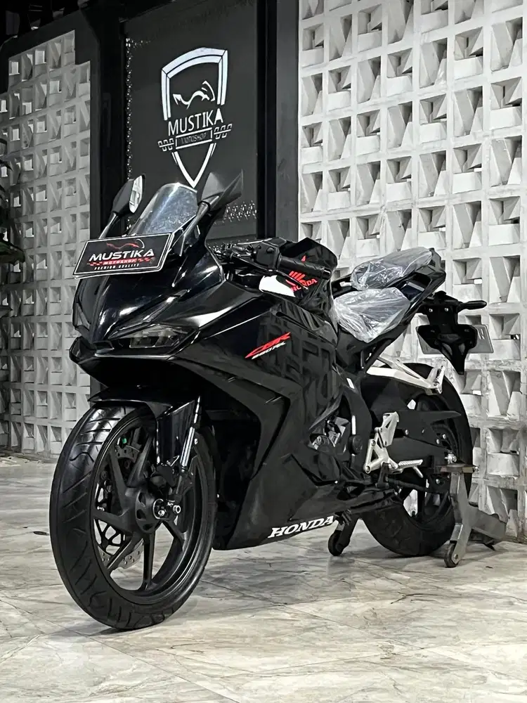 Odo 9RB!!Honda CBR 250 th 2022 - Ayu Mustika