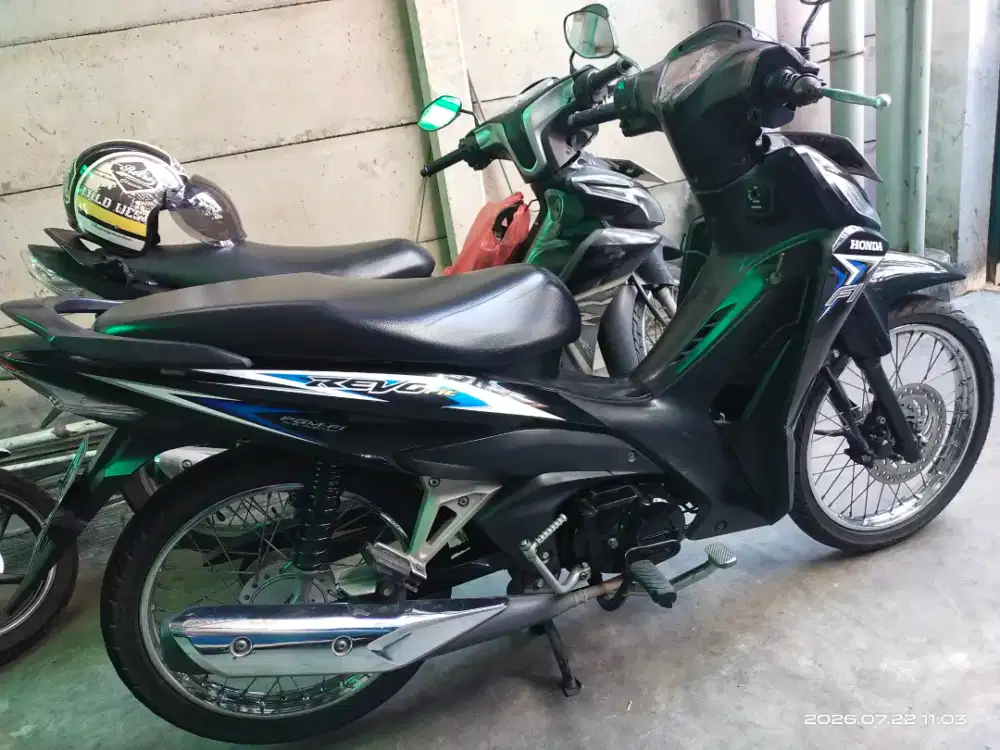 Dijual Revo Fit 2017 low km