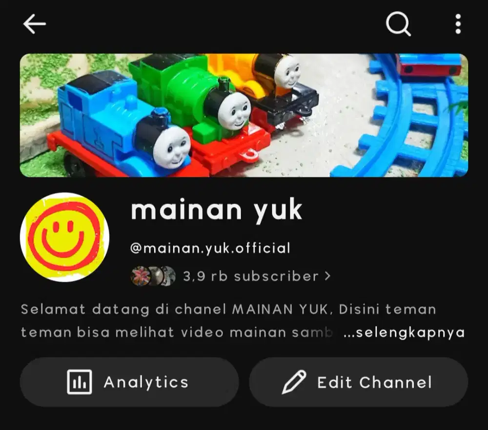Akun YouTube monetisasi