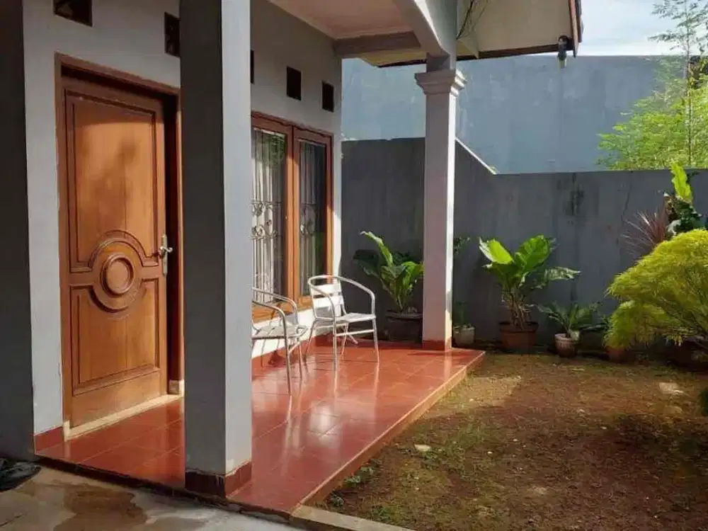 Rumah Luas Di Cinere Untuk Keluarga Besar Siap Huni