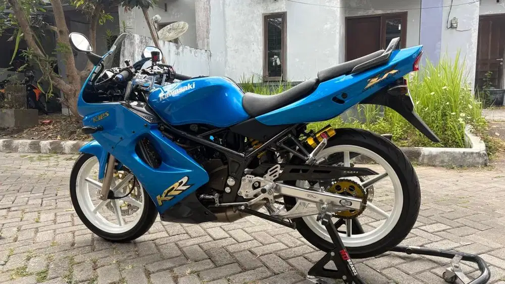 Kawasaki Ninja ZX150 rr CBU