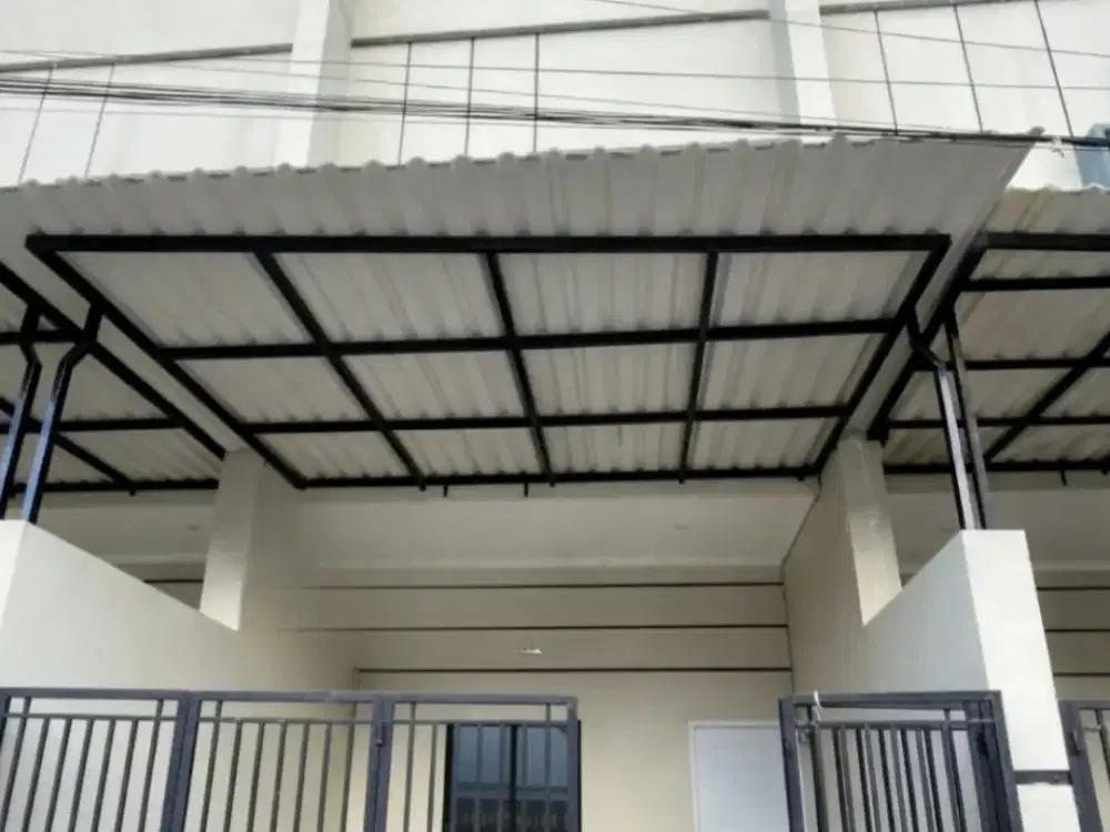 ANA RUMAH BARU 3LT LUAS 4.3X12M JALAN 1 MOBIL DI JELAMBAR