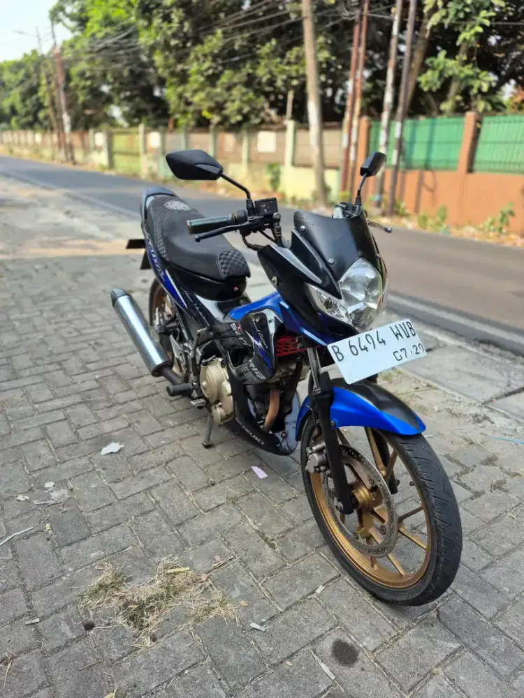 Dijual Suzuki Satria FU tahun 2010 surat lengkap