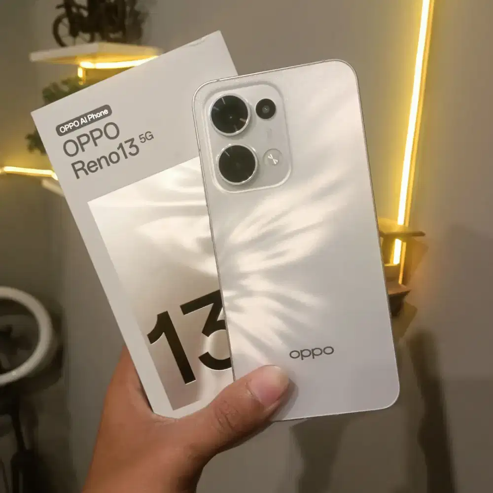 Oppo Reno 13 5G (12/256) Mulus Lengkap Fullset Original