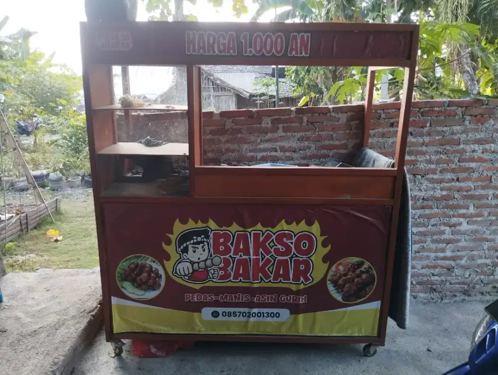 Gerobak jualan bakso/mie ayam/bakso bakar