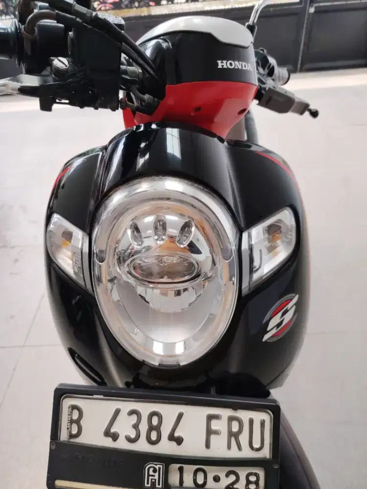 Dijual motor scoopy