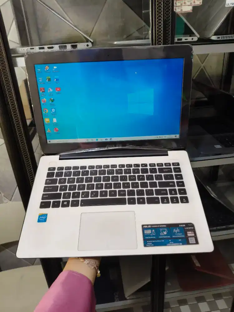 Asus X453M, RAM 4GB, HDD 128GB