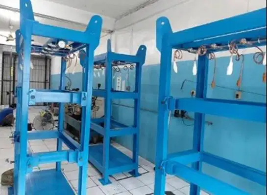 DIBUTUHKAN TUKANG LAS