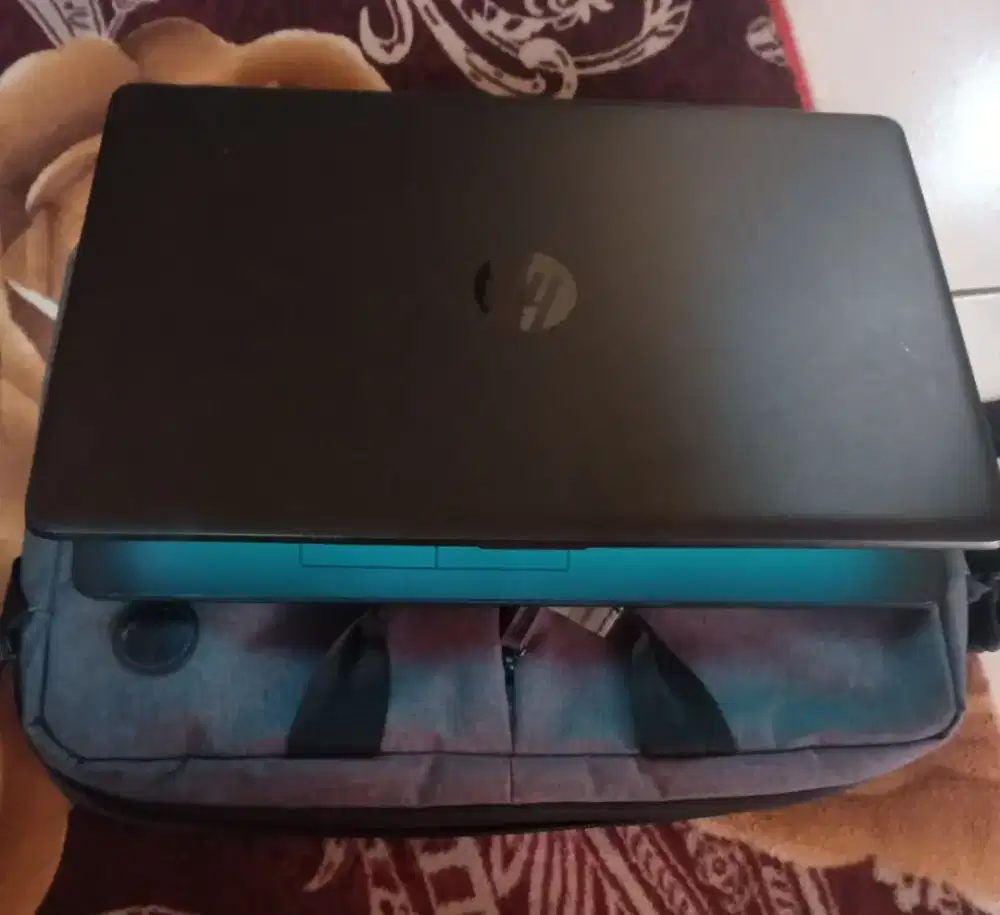 Jual laptop HP pemakaian pribadi dan ringan