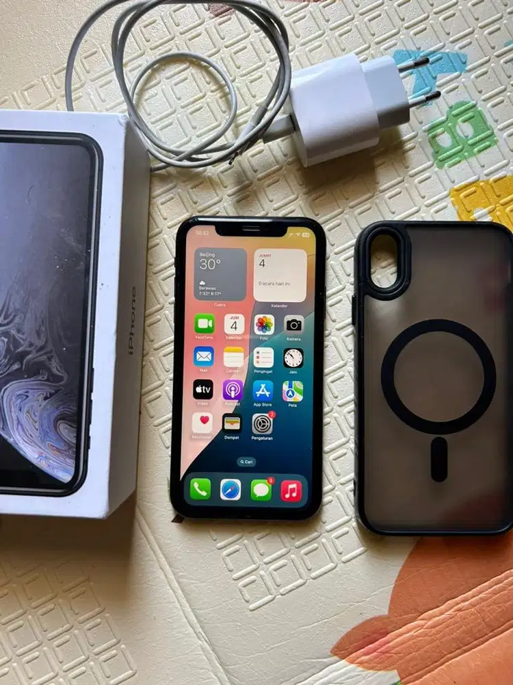 Iphone XR 128GB Beacukai Dual sim Fisik Rare item