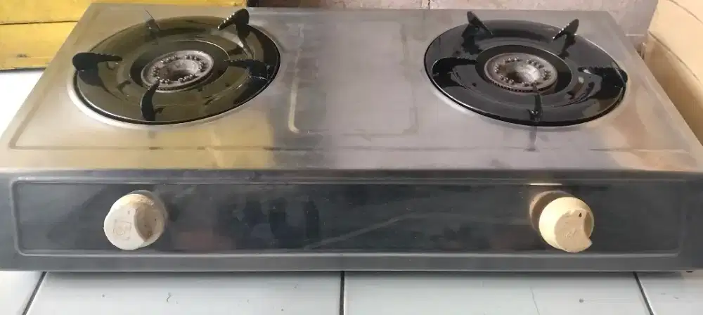Di jual cepat kompor gas 2tungku blue gas