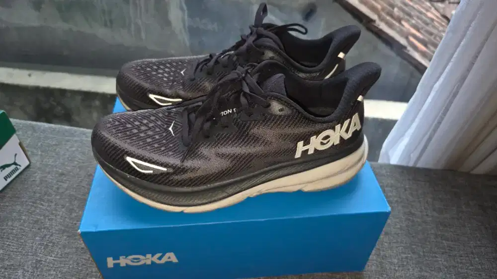 Hoka Clifton 9 Sepatu Lari/Jalan