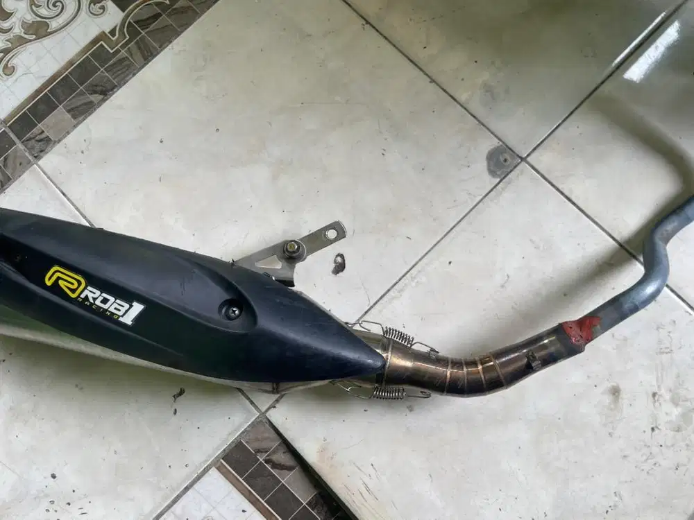 Knalpot Rob1 vario led old / KZR