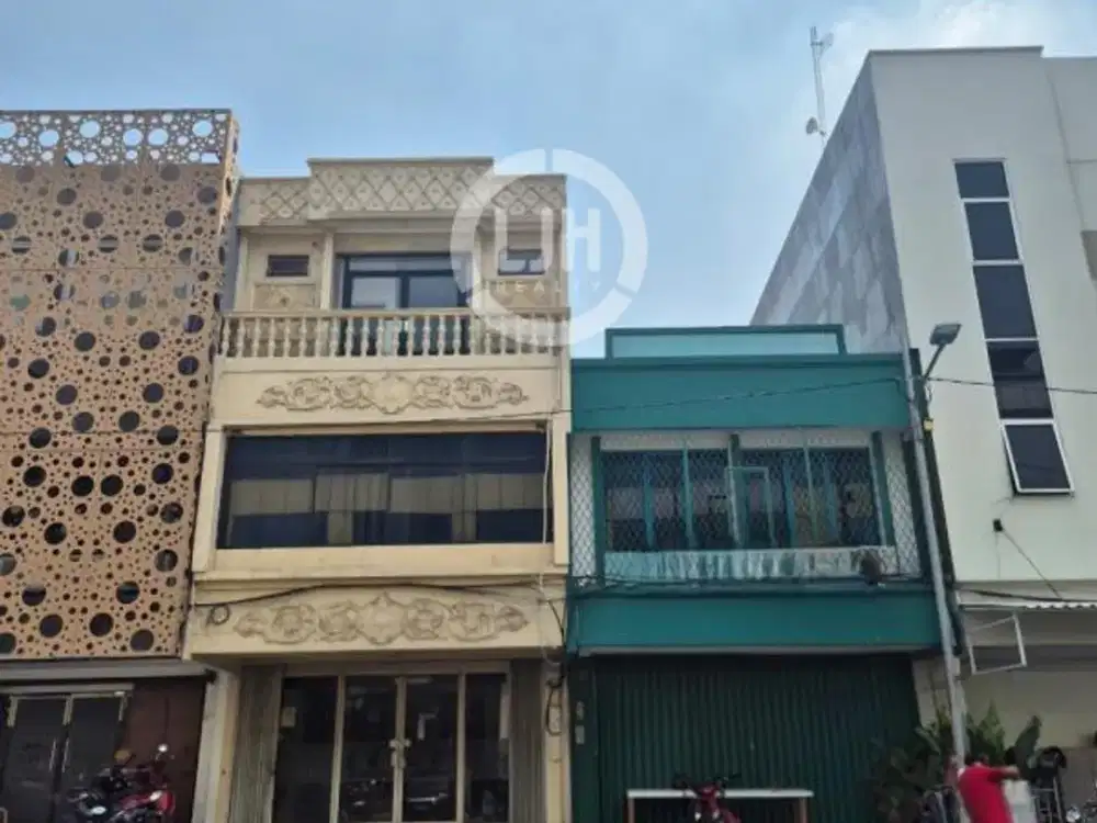 Ruko di Gading Kirana Kelapa Gading Jakarta Utara Lokasi Strategis
