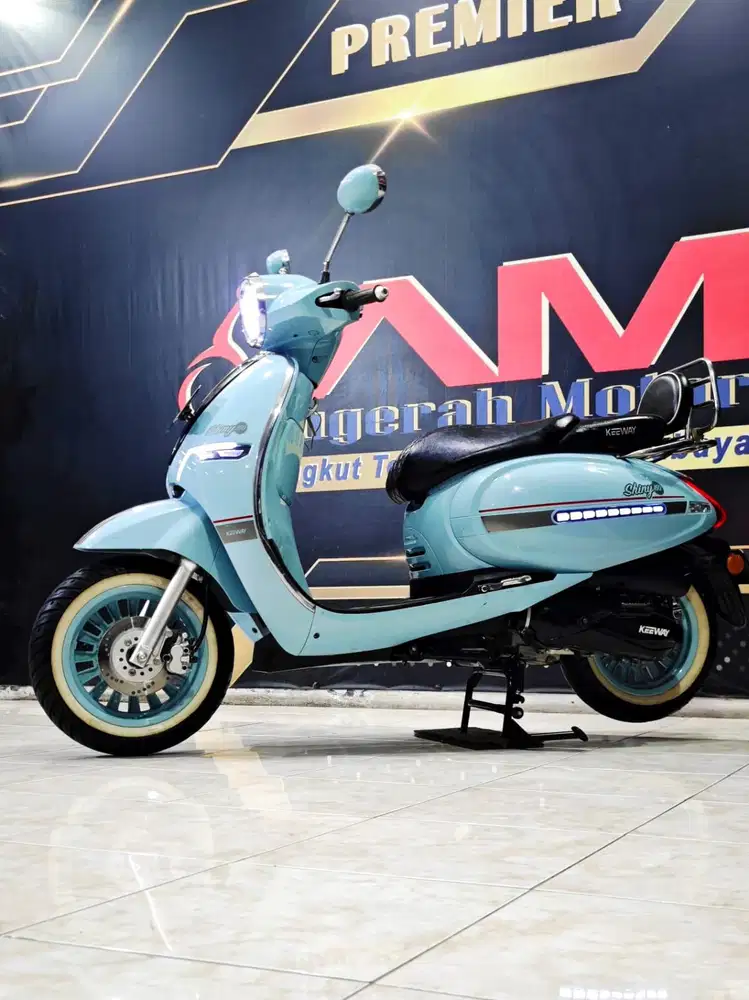 Keeway Shiny 150cc Th 2022 warna blue mewah. Anugerah Motor Rungkut