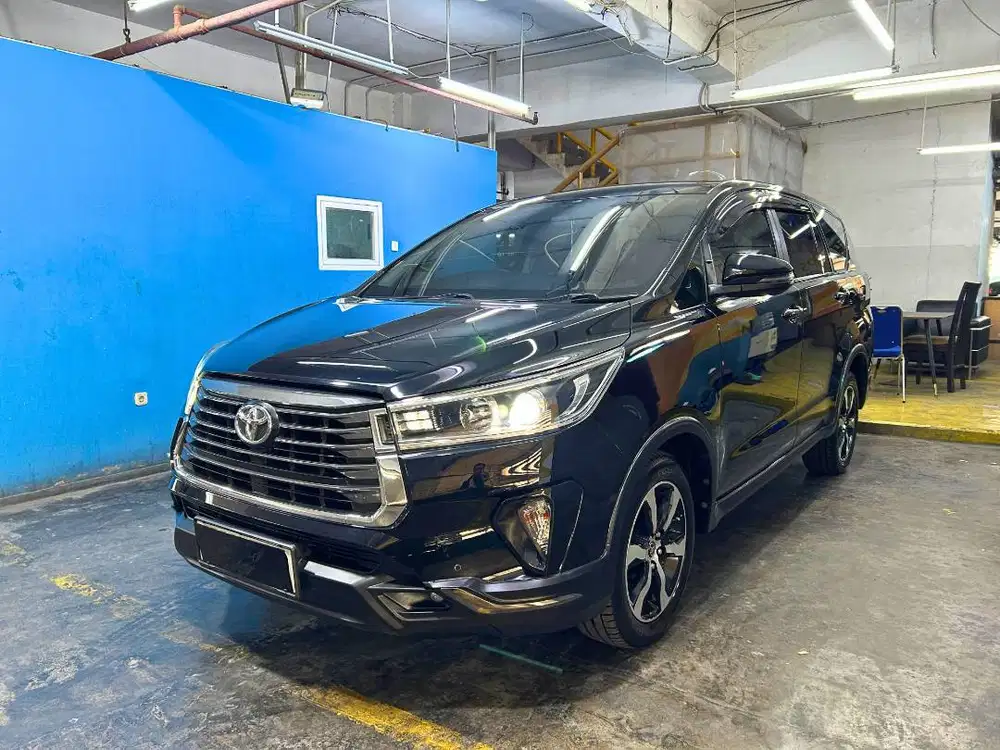 Toyota innova reborn 2.4 V diesel matic 2021 upgrade bodykit venturer