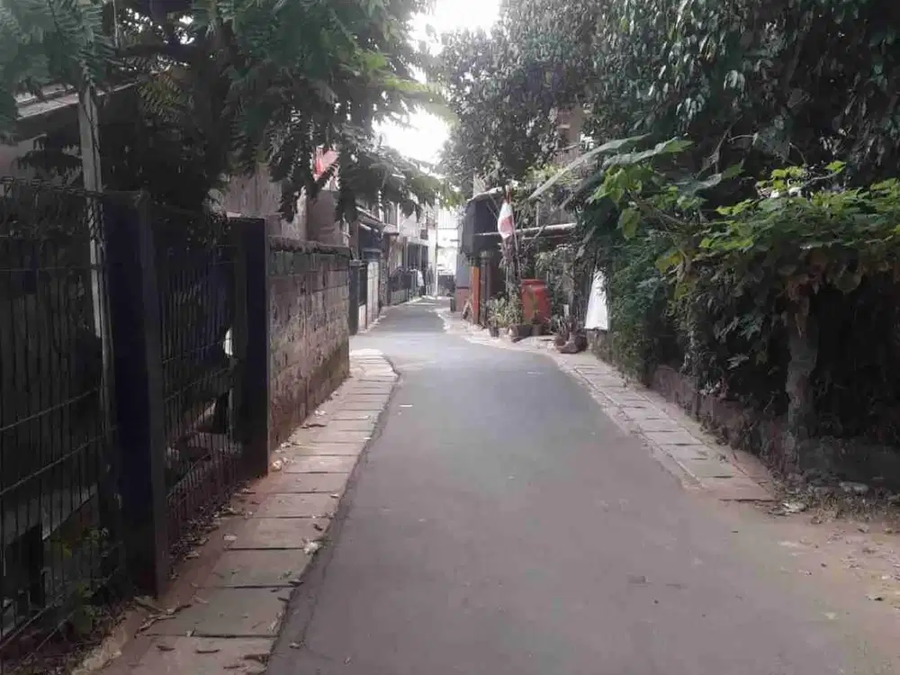 14 RUMAH DIATAS LAHAN 1017 SHM SANGAT DEKAT UI DEPOM DAN PINTU TOL KUKUSAN