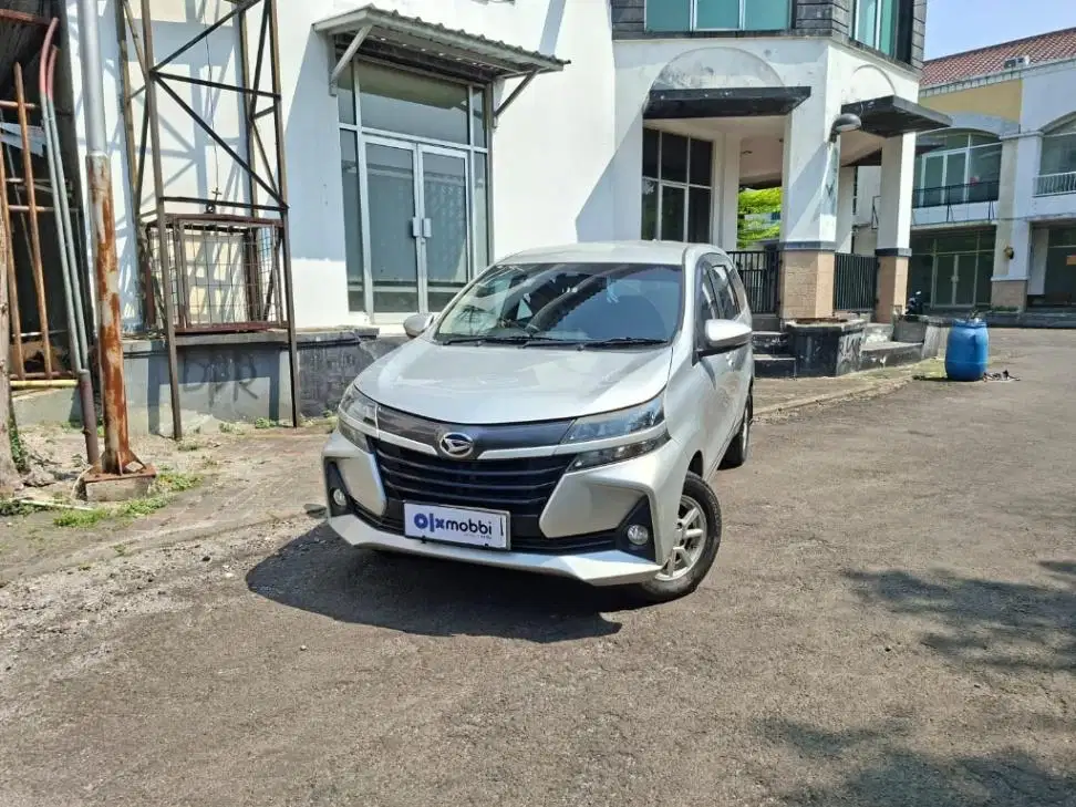 Pajak Panjang - Daihatsu Xenia 1.3 X Bensin-AT 2021 Silver