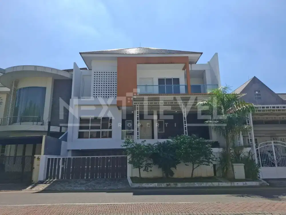 Dijual rumah di puri Widya kencana Citraland surabaya barat
