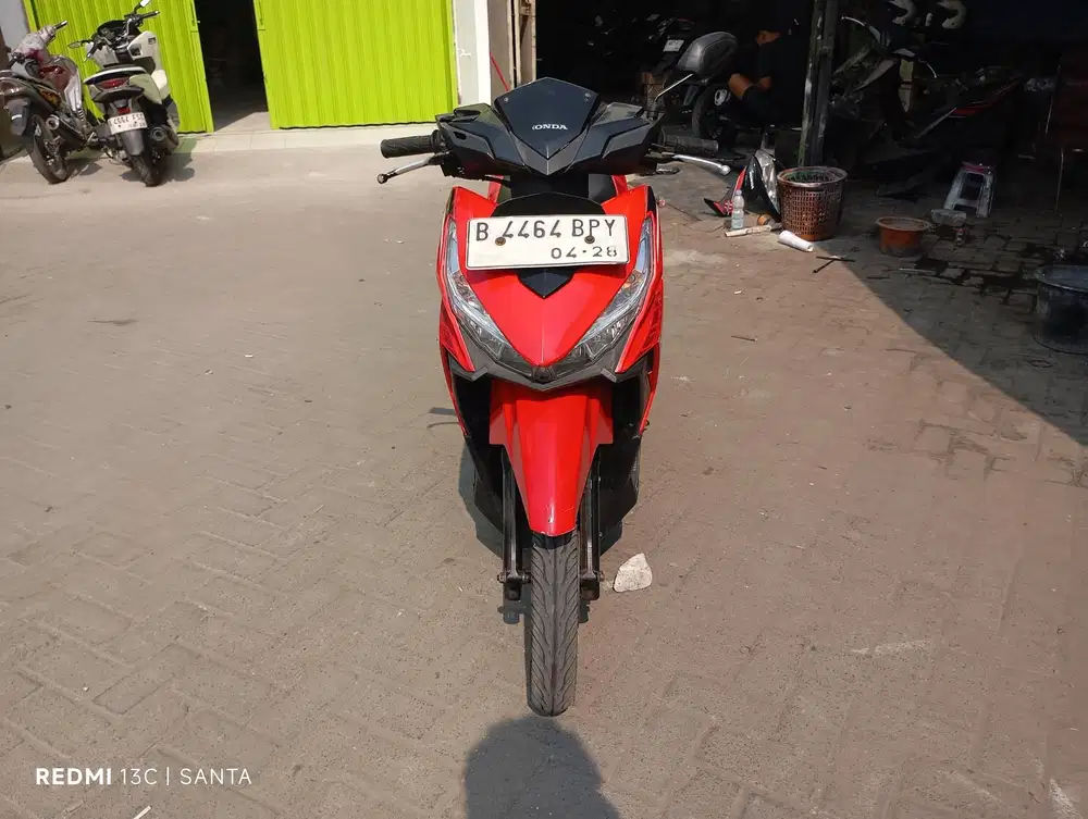 Honda Vario 125 LED old Tahun 2018 Surat komplit