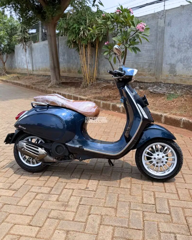 VESPA SPRINT 150 iGET 2017 TERMURAH