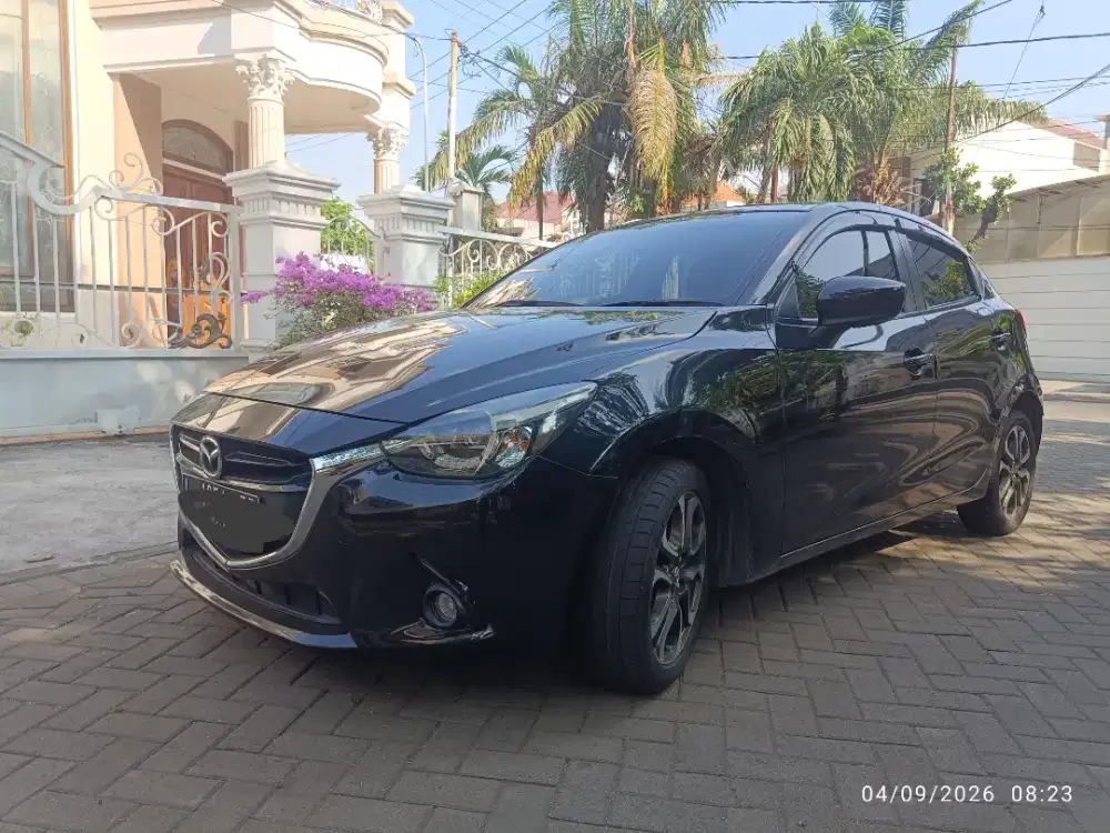 Km47Rb! New Mazda 2 Sky Active 2015 Nik 2014 Hitam (L) Tgn1 Pribadi