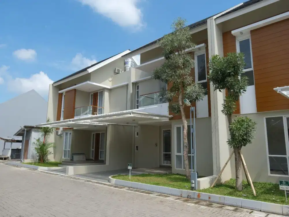 Model Rumah Minimalis Modern, Formula Land - Bale Bhavana Residence, Samping Bale Mulia